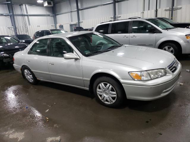 Photo 4 from auction – 2001 TOYOTA CAMRY CE with VIN 4T1BG22K71U015325