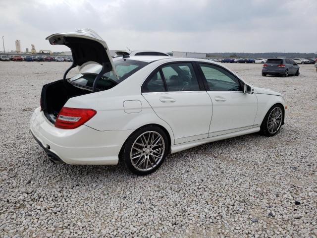 Photo 3 from auction – 2012 MERCEDES-BENZ C 300 4MAT with VIN WDDGF8BB9CR237828