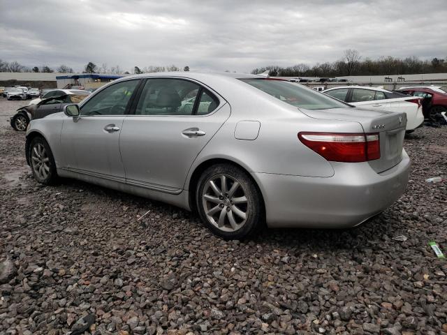 Photo 2 from auction – 2007 LEXUS LS 460L with VIN JTHGL46F575019471