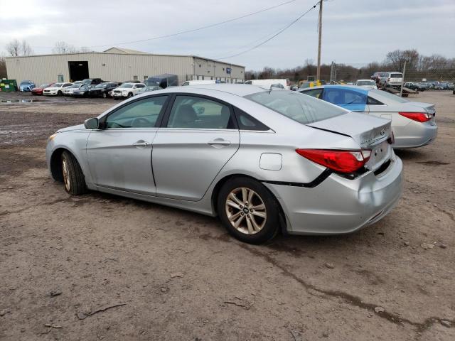 Photo 2 from auction – 2013 HYUNDAI SONATA GLS with VIN 5NPEB4AC4DH676010