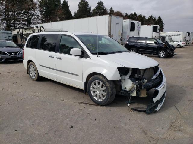 Photo 4 from auction – 2015 CHRYSLER TOWN & COU with VIN 2C4RC1BG9FR522168