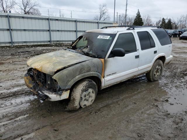 CHEVROLET BLAZER 2002 with VIN 1GNDT13W12K225296 - Photo from auction