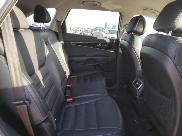 Photo 11 from auction – 2016 KIA SORENTO EX with VIN 5XYPHDA57GG159031