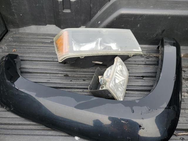 Photo 12 from auction – 2004 GMC CANYON with VIN 1GTDT136948122121