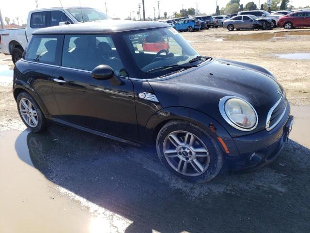 Photo 4 from auction – 2011 MINI COOPER with VIN WMWSU3C55BT096261