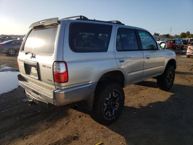 Photo 3 from auction – 2001 TOYOTA 4RUNNER SR with VIN JT3HN86R219057794