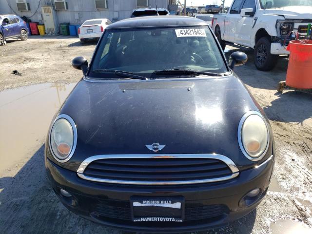 Photo 5 from auction – 2011 MINI COOPER with VIN WMWSU3C55BT096261