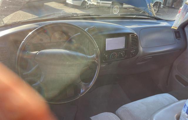 Photo 9 from auction – 2001 FORD F150 SVT L with VIN 2FTZF07331CA69538