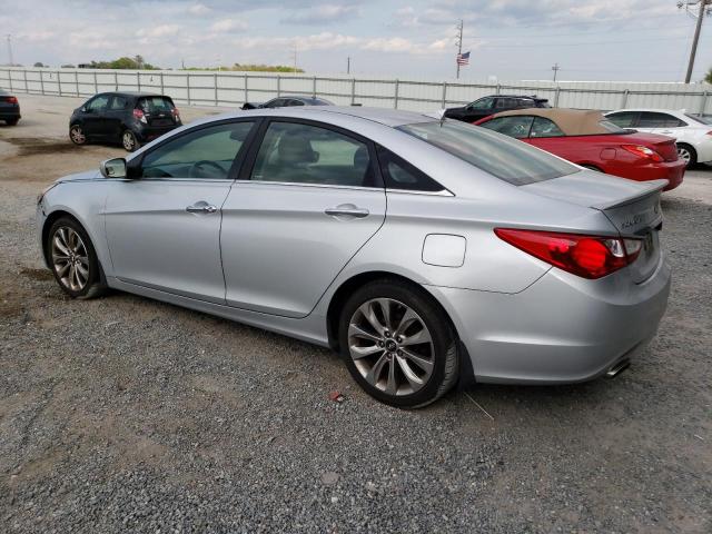 Photo 2 from auction – 2013 HYUNDAI SONATA SE with VIN 5NPEC4AC4DH631971