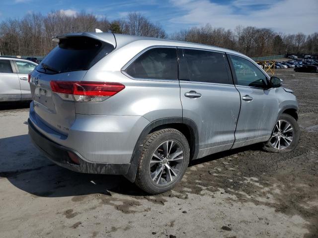 Photo 3 from auction – 2018 TOYOTA HIGHLANDER with VIN 5TDBZRFH6JS844610