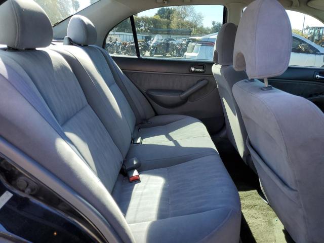 Photo 10 from auction – 2004 HONDA CIVIC LX with VIN 2HGES165X4H563102