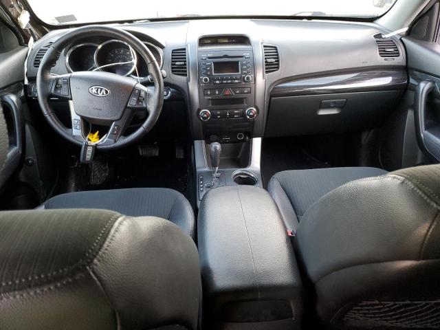 Photo 8 from auction – 2011 KIA SORENTO with VIN 5XYKUCA13BG007804