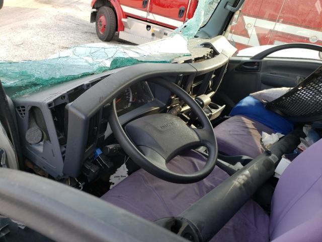 Photo 8 from auction – 2018 ISUZU NPR XD with VIN JALC4W169J7007544