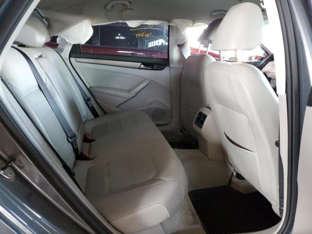 Photo 10 from auction – 2014 VOLKSWAGEN PASSAT SE with VIN 1VWBP7A31EC020637