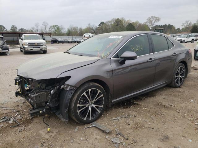 TOYOTA CAMRY SE 2020 with VIN 4T1G11AK2LU904653 - Photo from auction