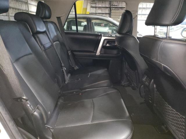 Photo 10 from auction – 2018 TOYOTA 4RUNNER SR with VIN JTEBU5JR6J5564002