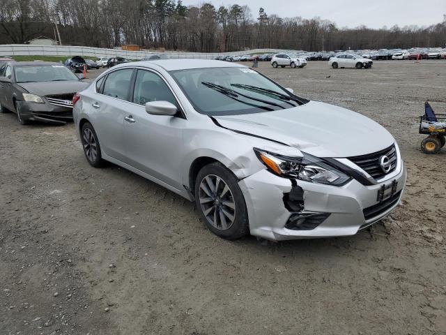 Photo 4 from auction – 2017 NISSAN ALTIMA 2.5 with VIN 1N4AL3AP6HC281682