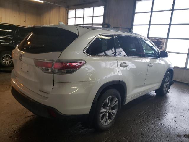 Photo 3 from auction – 2015 TOYOTA HIGHLANDER with VIN 5TDJKRFH2FS214204