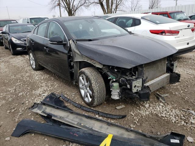 Photo 4 from auction – 2016 VOLVO S60 PREMIE with VIN YV1612TK3G2402135