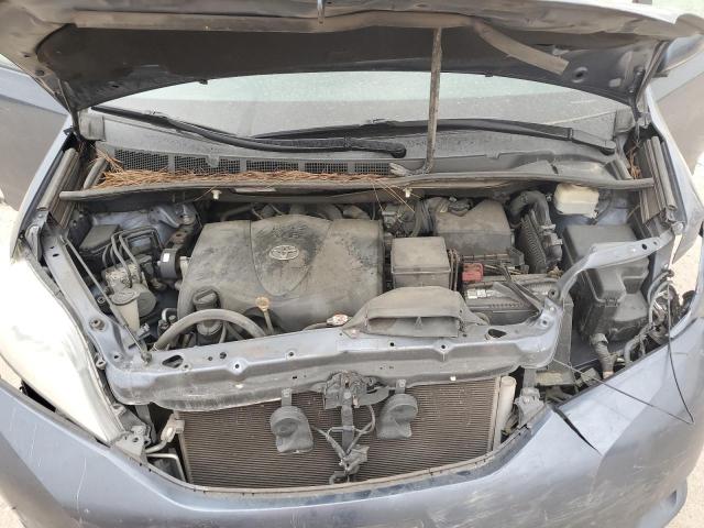 Photo 12 from auction – 2017 TOYOTA SIENNA XLE with VIN 5TDYZ3DC3HS890825