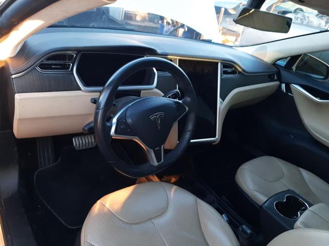 Photo 8 from auction – 2012 TESLA MODEL S with VIN 5YJSA1DN3CFS00927