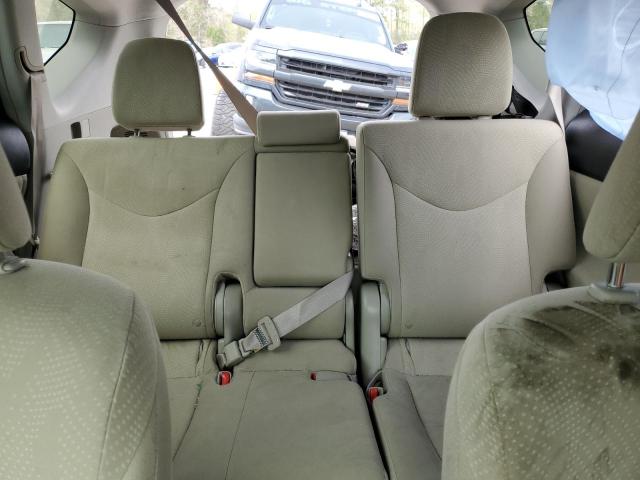 Photo 10 from auction – 2012 TOYOTA PRIUS V with VIN JTDZN3EU3C3185587