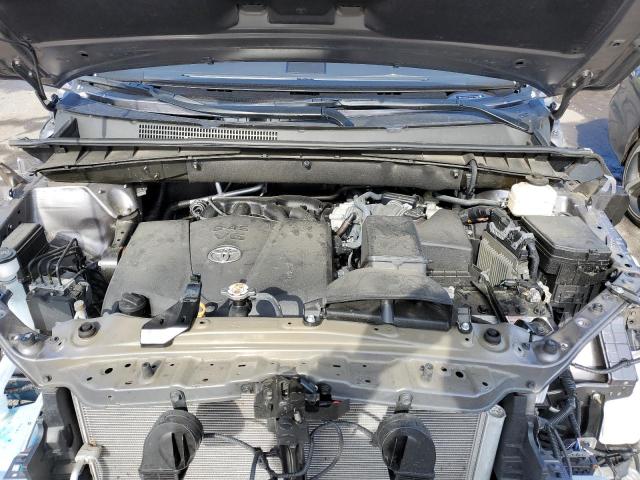 Photo 11 from auction – 2019 TOYOTA HIGHLANDER with VIN 5TDDZRFH6KS718810