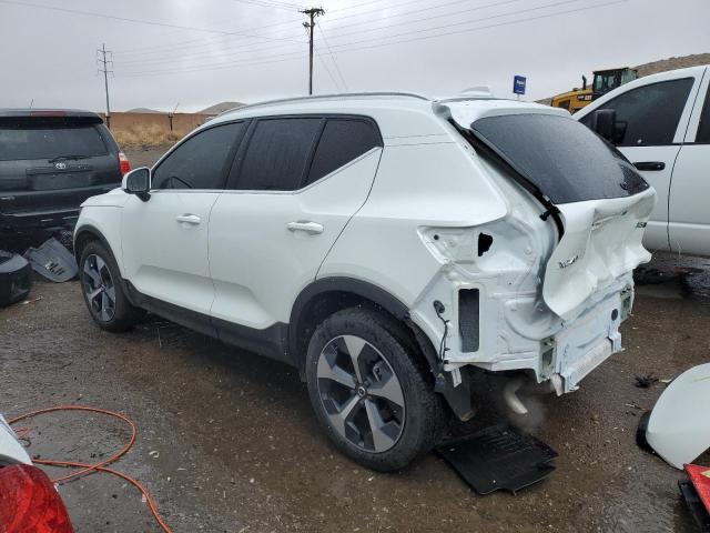 Photo 2 from auction – 2023 VOLVO XC40 PLUS with VIN YV4L12UN3P2932765