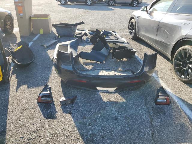 Photo 13 from auction – 2022 TESLA MODEL Y with VIN 7SAYGDEE7NF447964