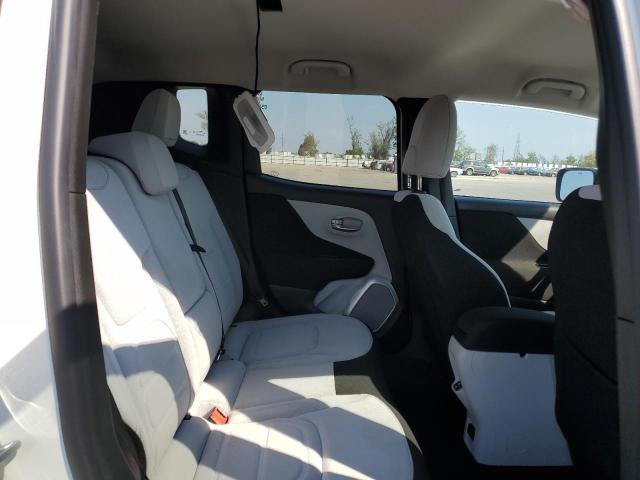 Photo 11 from auction – 2018 JEEP RENEGADE L with VIN ZACCJABB6JPH62016