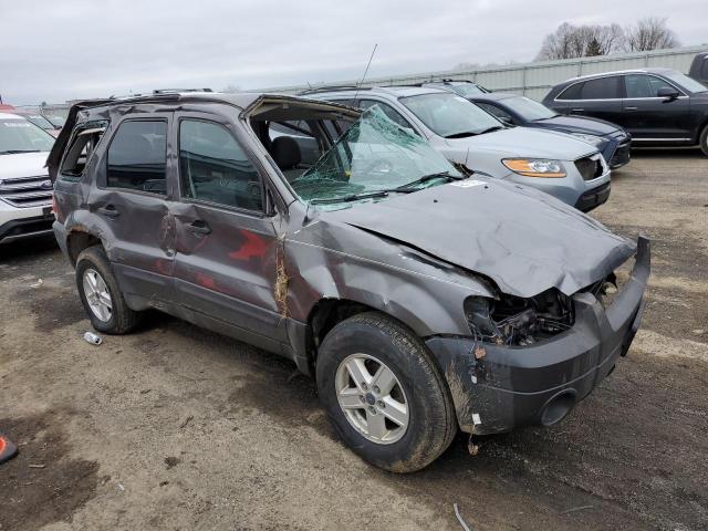 Photo 4 from auction – 2005 FORD ESCAPE XLS with VIN 1FMYU92ZX5KA47079