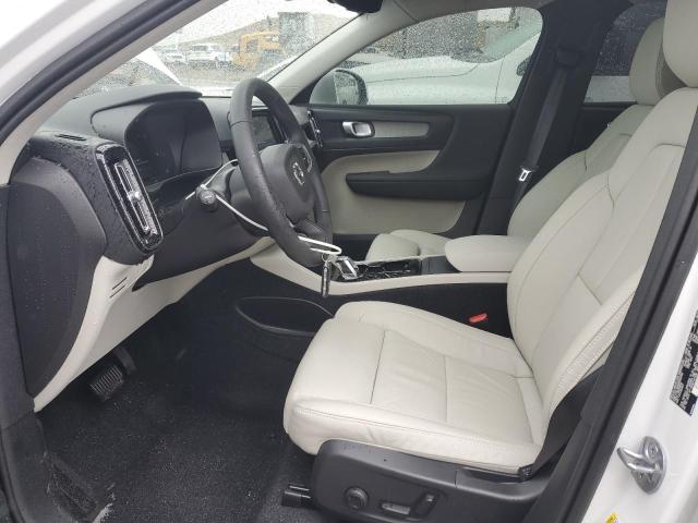 Photo 7 from auction – 2023 VOLVO XC40 PLUS with VIN YV4L12UN3P2932765