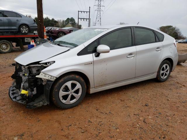 TOYOTA PRIUS 2015 with VIN JTDKN3DU3F0411586 - Photo from auction