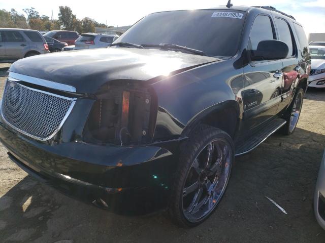 GMC YUKON 2008 with VIN 1GKFC13J88R142099 - Photo from auction