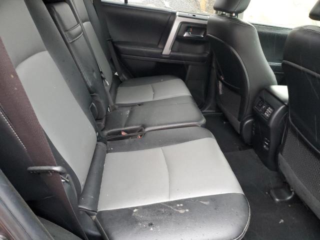 Photo 10 from auction – 2018 TOYOTA 4RUNNER SR with VIN JTEBU5JR5J5569742