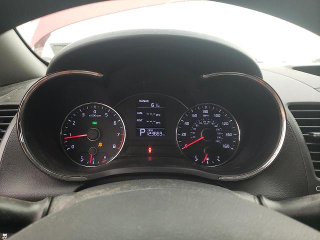 Photo 9 from auction – 2016 KIA FORTE LX with VIN KNAFK4A64G5572083
