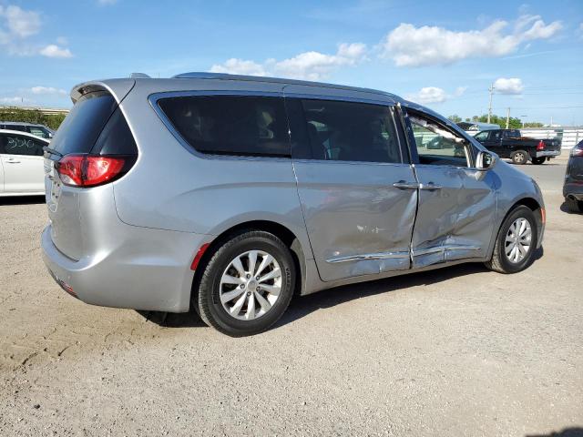 Photo 3 from auction – 2019 CHRYSLER PACIFICA T with VIN 2C4RC1BG7KR651472