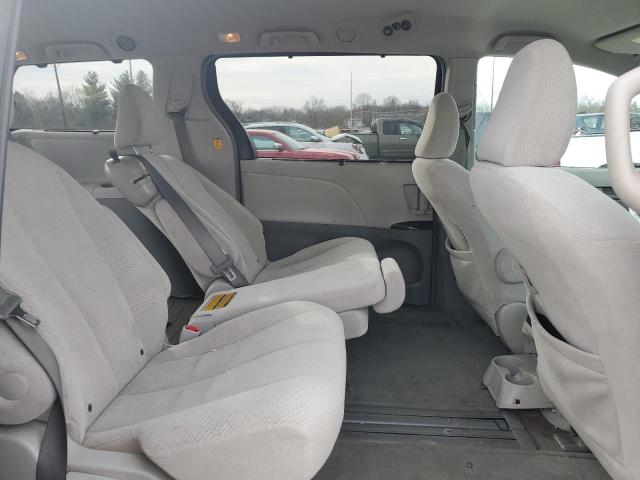 Photo 11 from auction – 2012 TOYOTA SIENNA LE with VIN 5TDKK3DC1CS198226