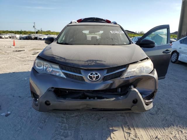 Photo 5 from auction – 2015 TOYOTA RAV4 LE with VIN JTMZFREV8FJ030946