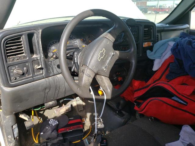 Photo 8 from auction – 2004 CHEVROLET SILVERADO with VIN 1GBJK34UX4E194417