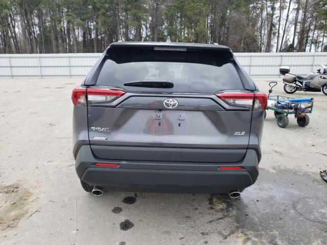 Photo 6 from auction – 2022 TOYOTA RAV4 XLE with VIN 2T3W1RFV5NC207941