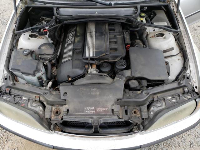 Photo 11 from auction – 2005 BMW 325 XI with VIN WBAEU33435PR20470