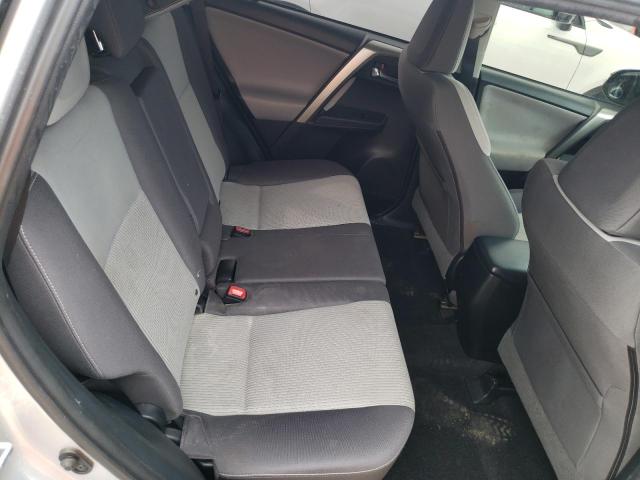 Photo 10 from auction – 2015 TOYOTA RAV4 XLE with VIN JTMRFREV2FD136923