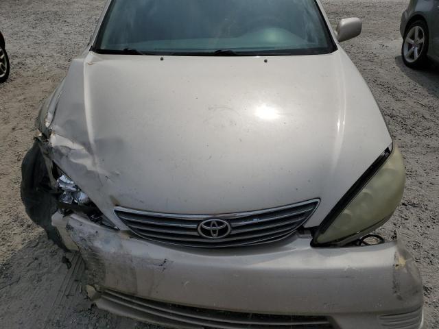 Photo 11 from auction – 2005 TOYOTA CAMRY LE with VIN 4T1BE32KX5U420869