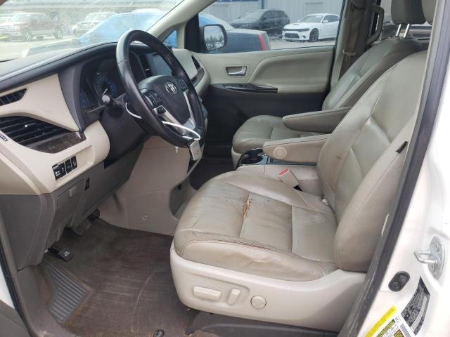 Photo 7 from auction – 2015 TOYOTA SIENNA XLE with VIN 5TDYK3DC7FS596054
