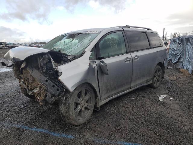 Photo 1 from auction – 2017 TOYOTA SIENNA SE with VIN 5TDXZ3DC8HS828848