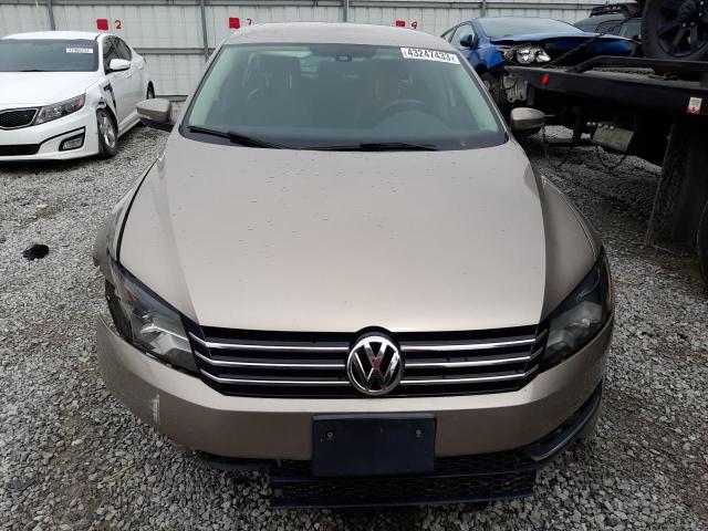 Photo 5 from auction – 2015 VOLKSWAGEN PASSAT S with VIN 1VWAT7A39FC120154