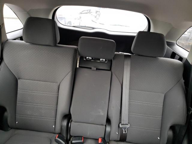 Photo 10 from auction – 2016 KIA SORENTO LX with VIN 5XYPG4A34GG147372