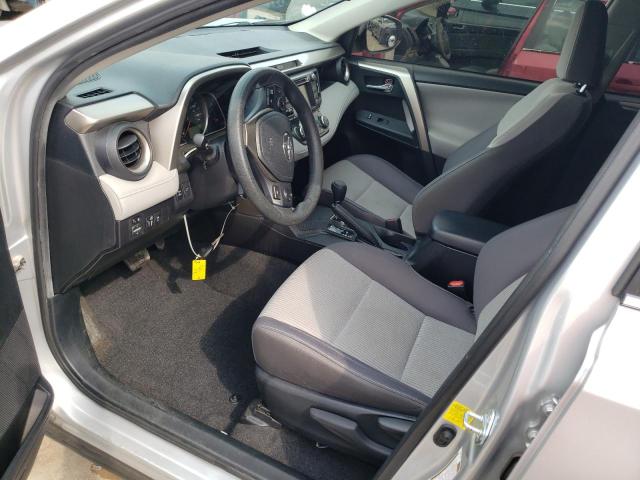 Photo 7 from auction – 2015 TOYOTA RAV4 XLE with VIN JTMRFREV2FD136923