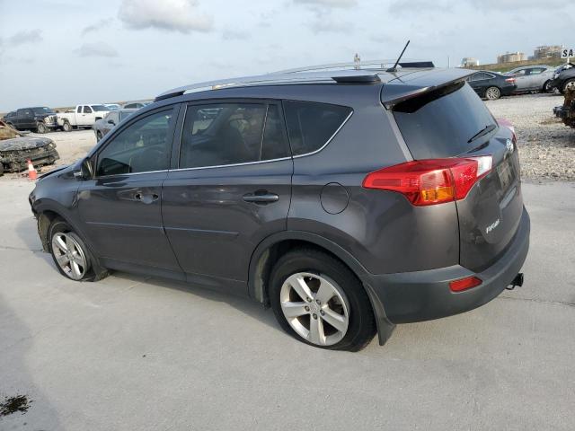 Photo 2 from auction – 2013 TOYOTA RAV4 XLE with VIN JTMWFREV3D5001332